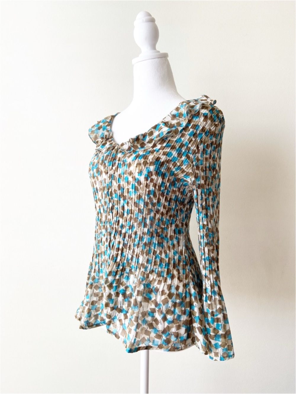Allison Taylor Blue & Brown Ruffled Button-Front Blouse Size L - Picture 2 of 7